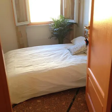 Guest house The Orange House Pisa